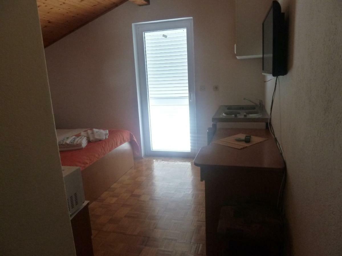 Apartment Mrkic Biograd Na Moru Kültér fotó